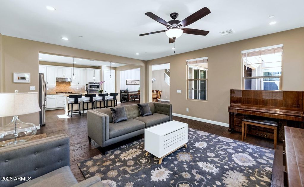 Photo of 10092 E Bell Road, Scottsdale, AZ 85260 (MLS # 7014211)