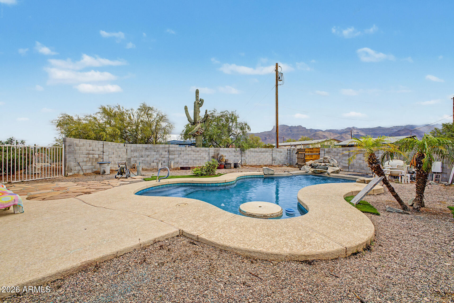 2548 S VAL VISTA Road