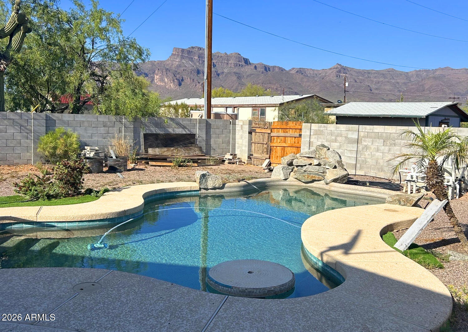 2548 S VAL VISTA Road