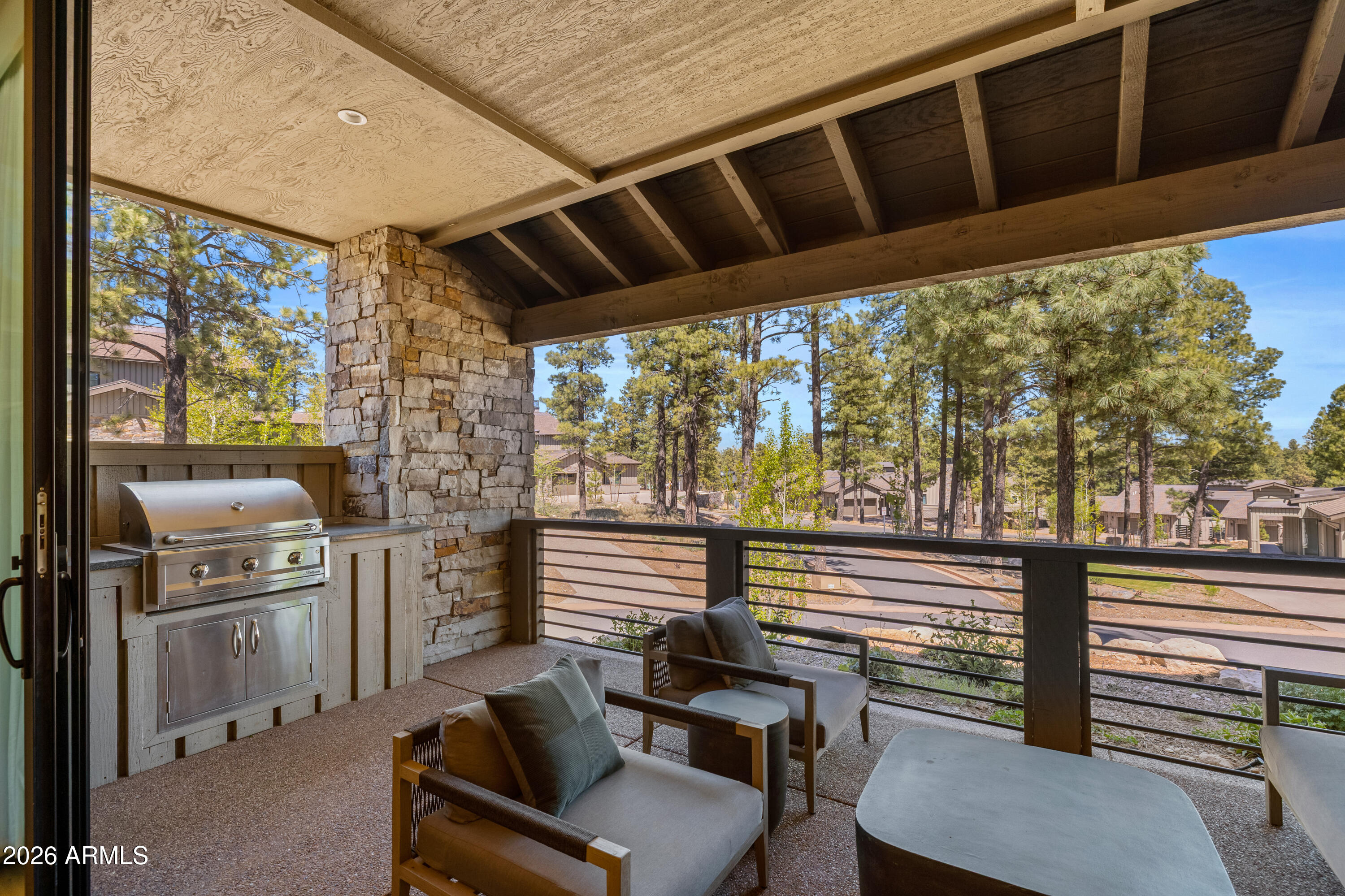 Flagstaff, Arizona, 86005, United States, 3 Bedrooms Bedrooms, ,4 BathroomsBathrooms,Residential,Active,2032069