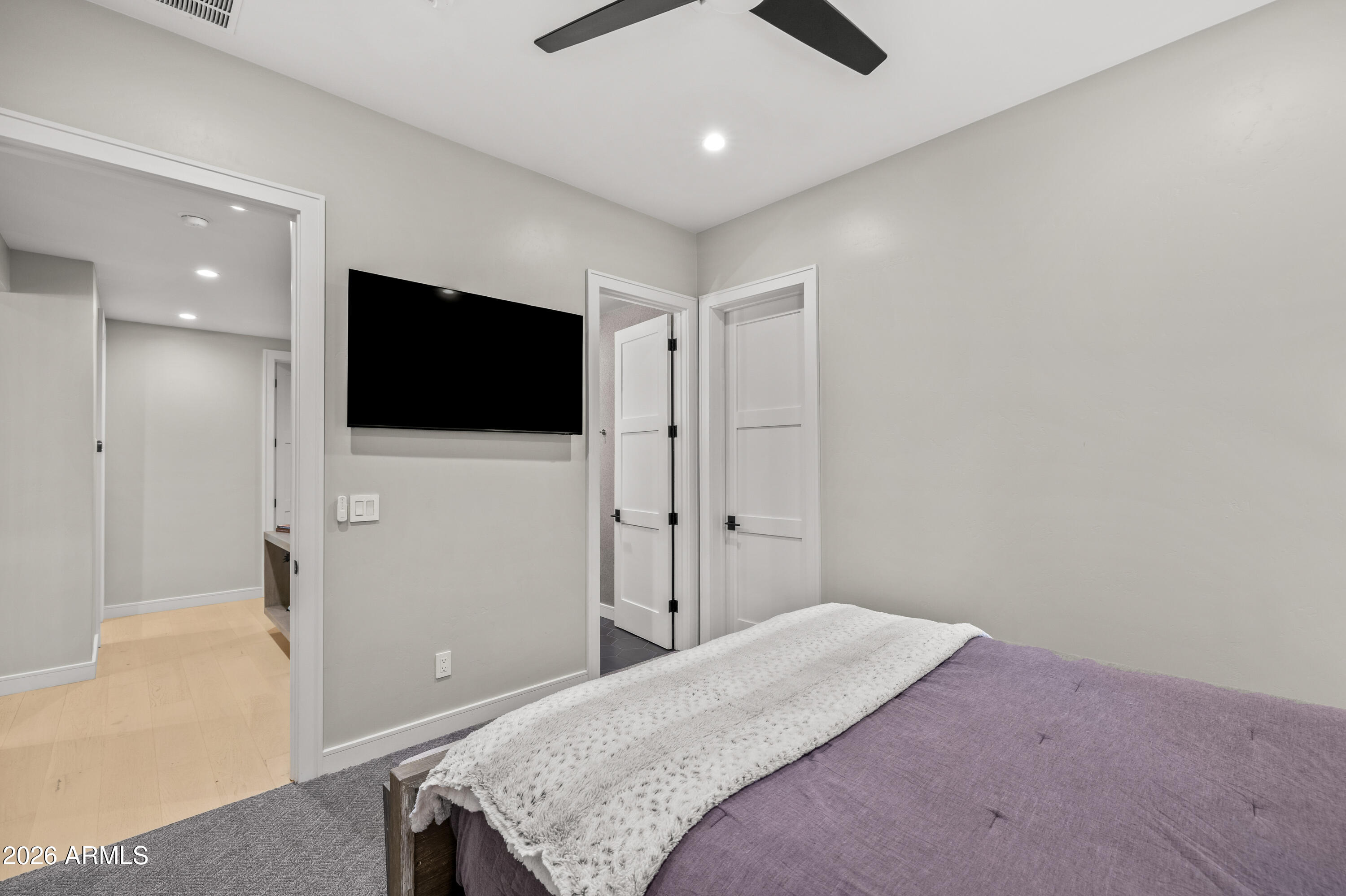 Flagstaff, Arizona, 86005, United States, 3 Bedrooms Bedrooms, ,4 BathroomsBathrooms,Residential,Active,2032069