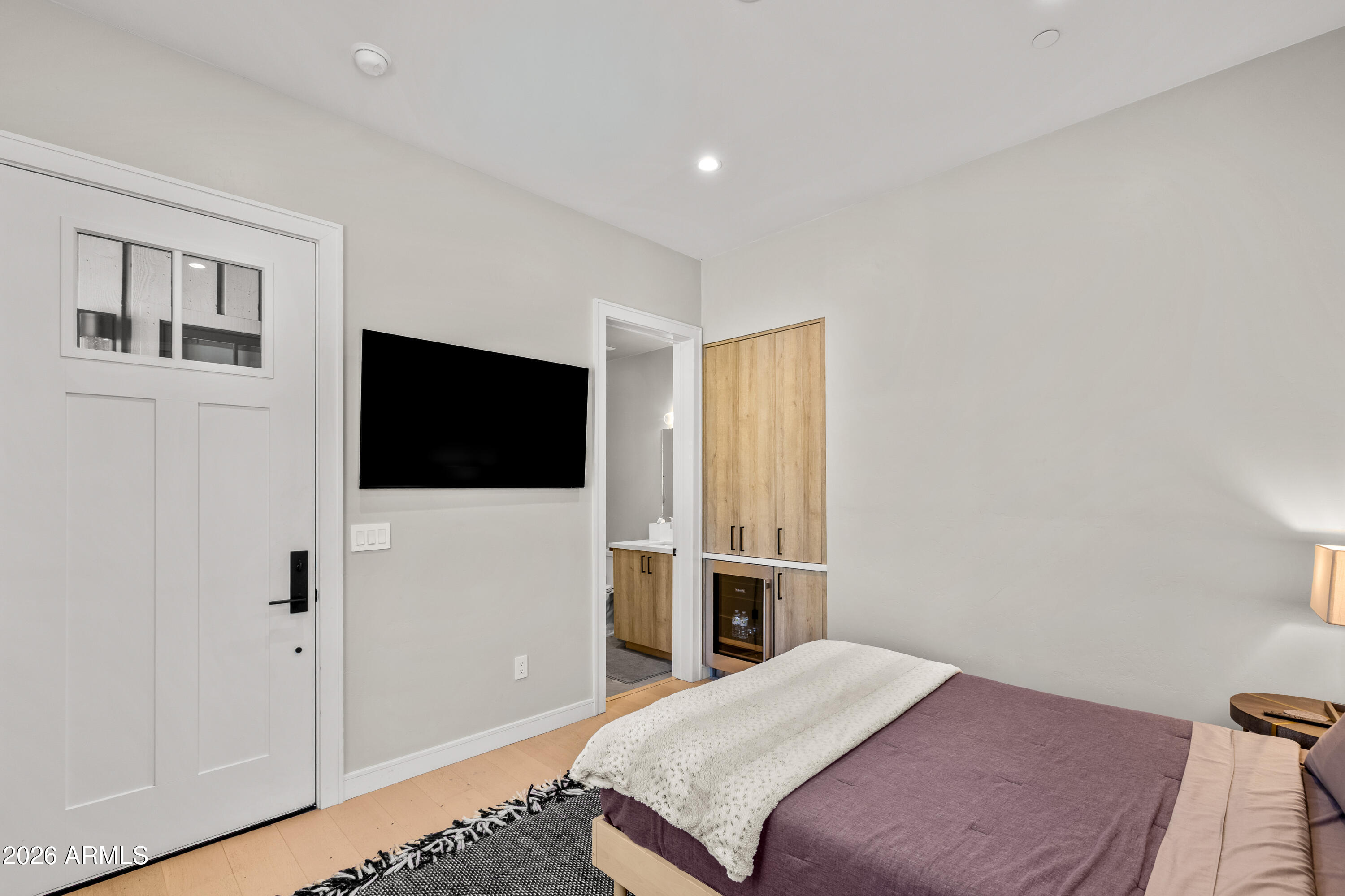 Flagstaff, Arizona, 86005, United States, 3 Bedrooms Bedrooms, ,4 BathroomsBathrooms,Residential,Active,2032069