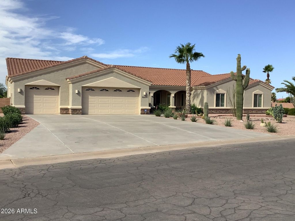 Photo of 9251 W Wenden Drive, Arizona City, AZ 85123 (MLS # 6985094)