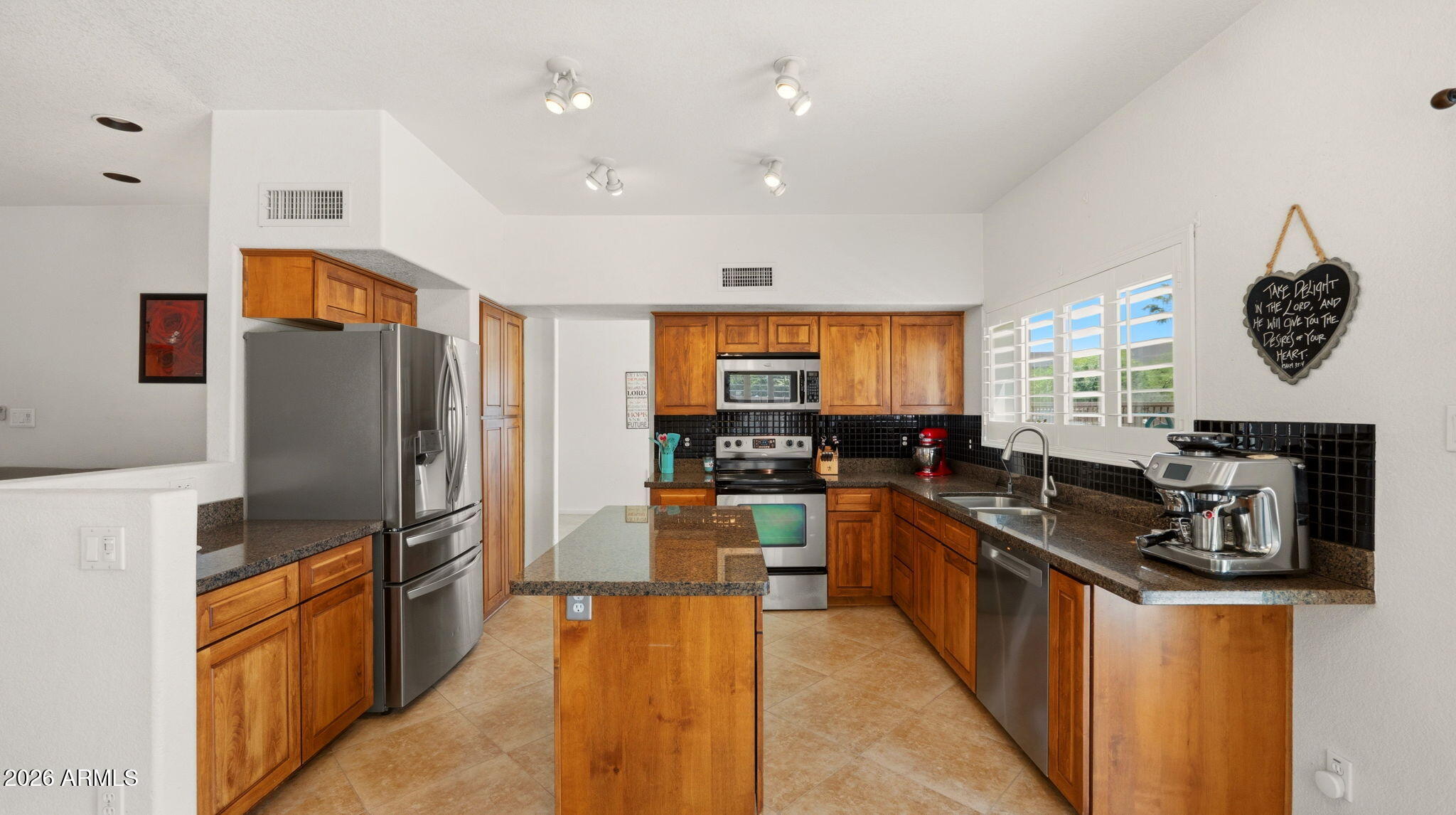 PARCELS 1112 13 OF LAGO ESTANCIA - Residential