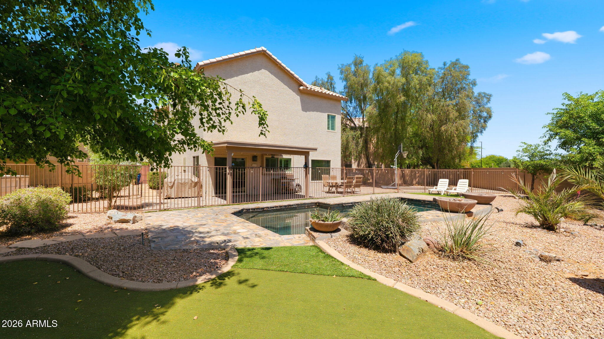 PARCELS 1112 13 OF LAGO ESTANCIA - Residential