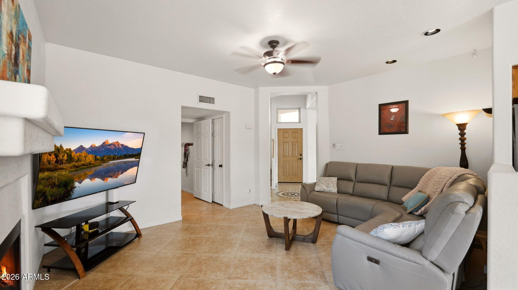 PARCELS 1112 13 OF LAGO ESTANCIA - Residential