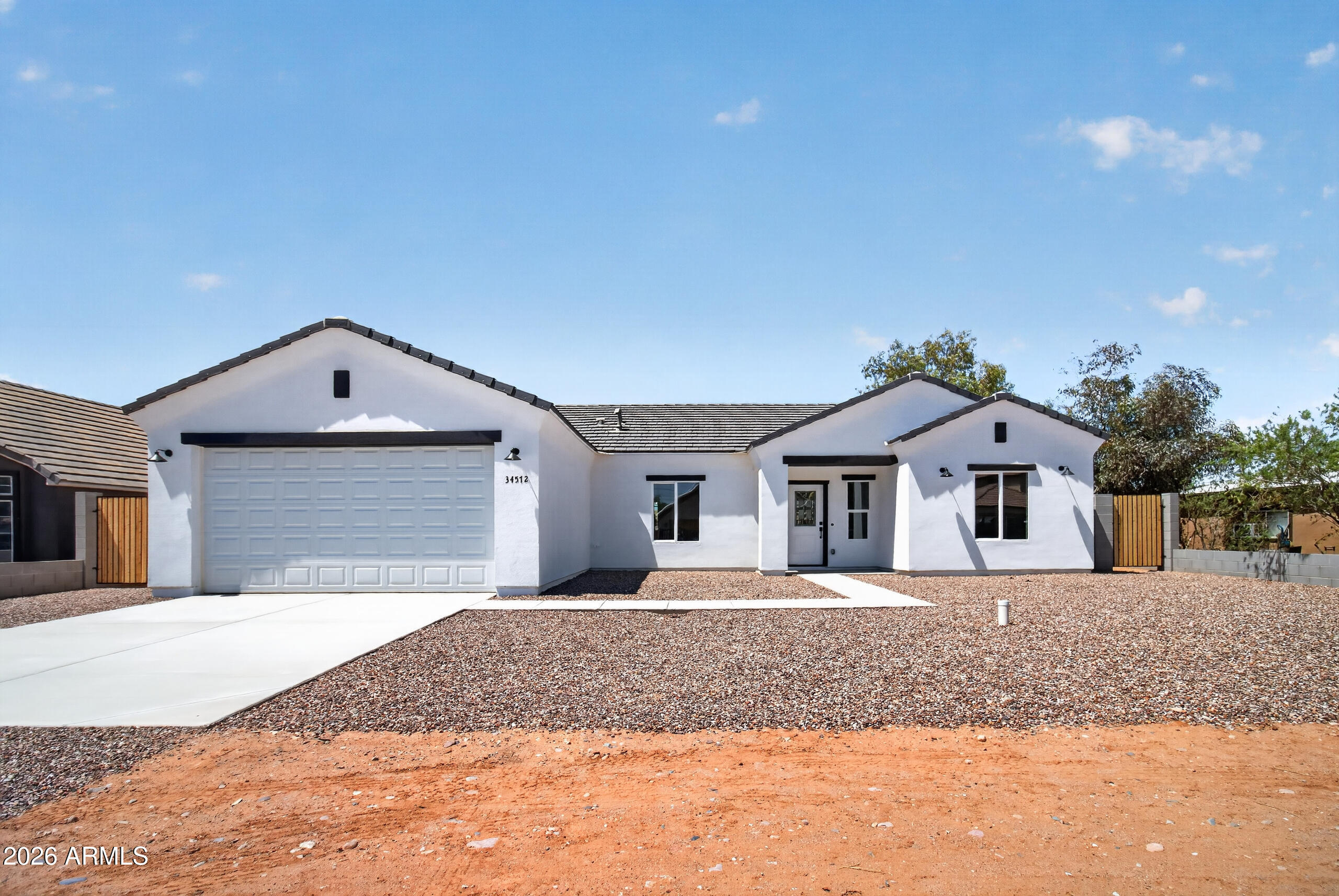 34572 N CAMINO LARGO --