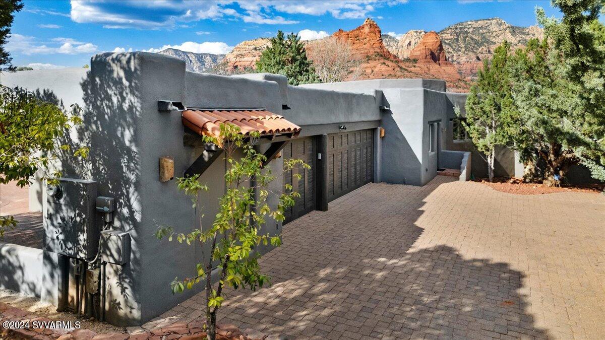 Shadow Rock - Residential