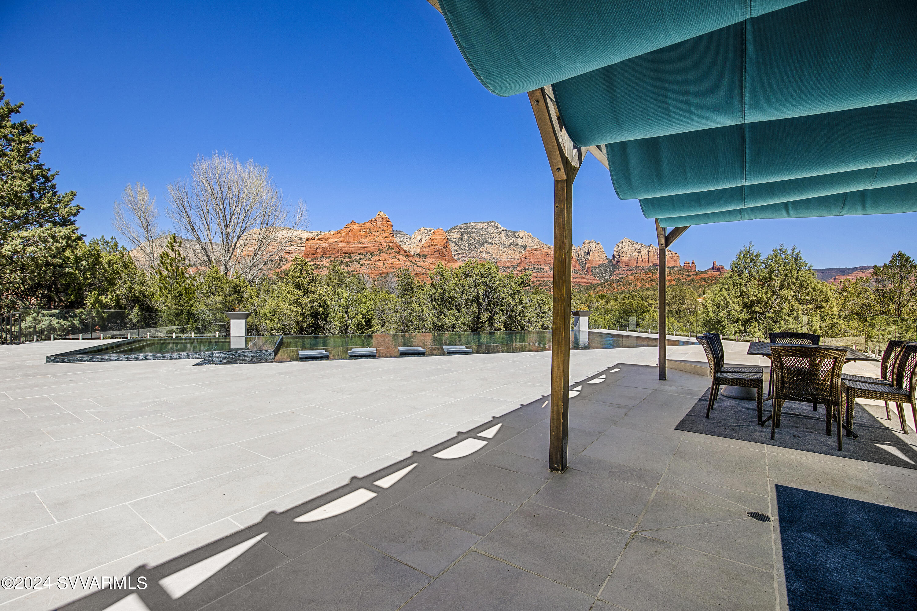 Shadow Rock - Residential
