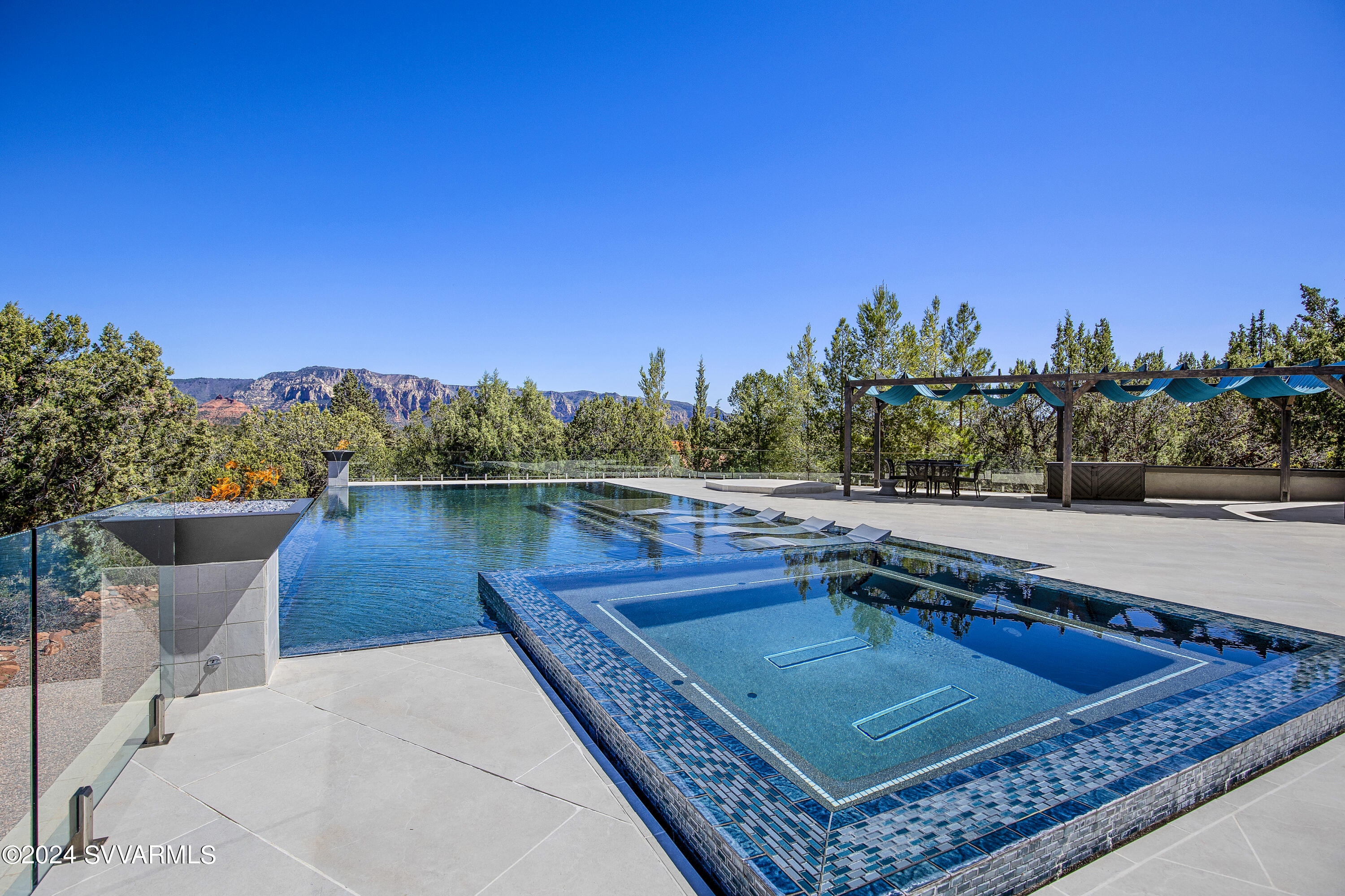 Shadow Rock - Residential