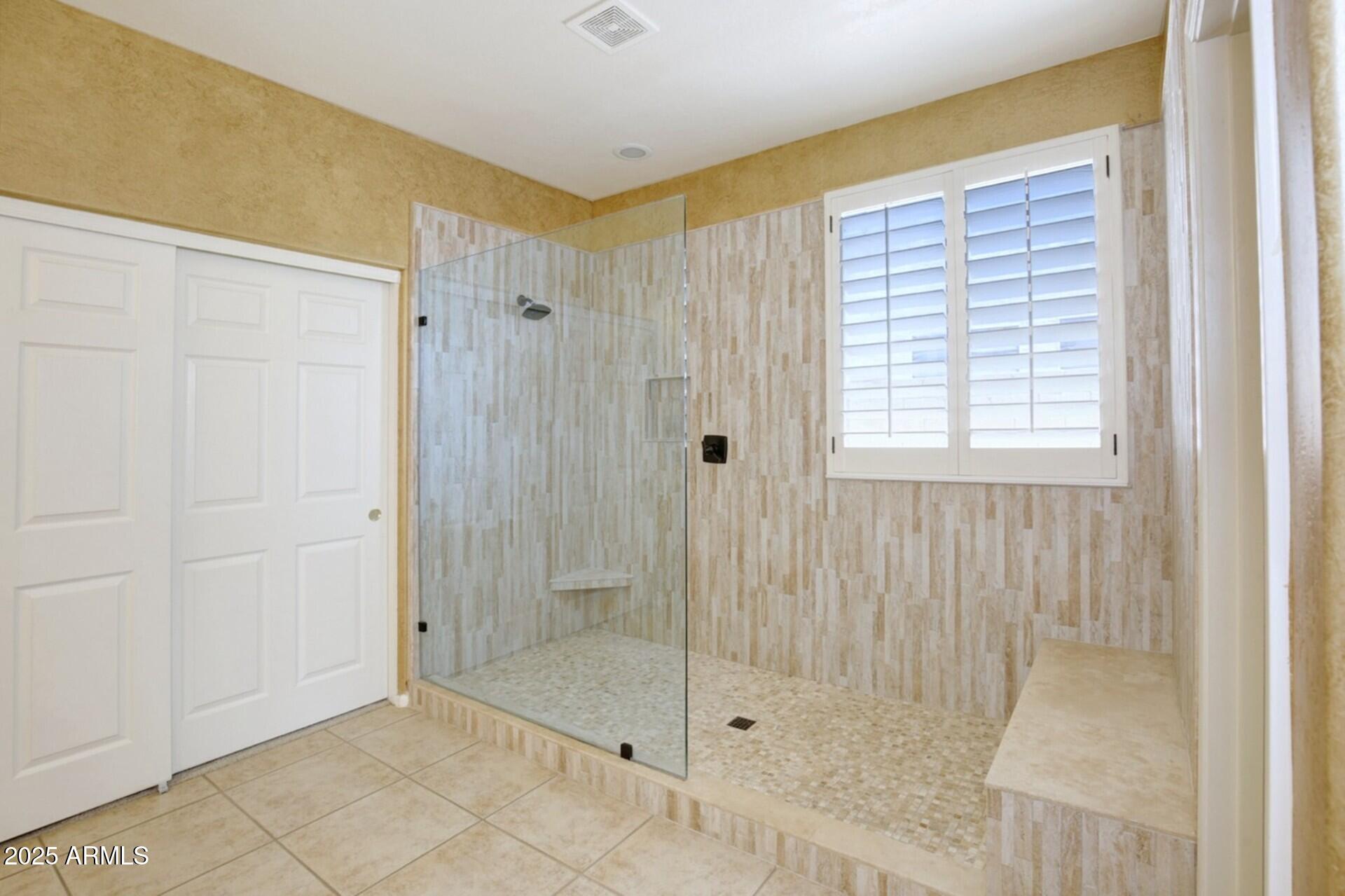 6839 W El Cortez Place