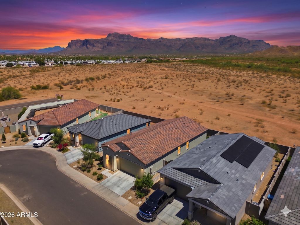 Photo of 4413 S Siphon Draw Road, Apache Junction, AZ 85119 (MLS # 7018691)