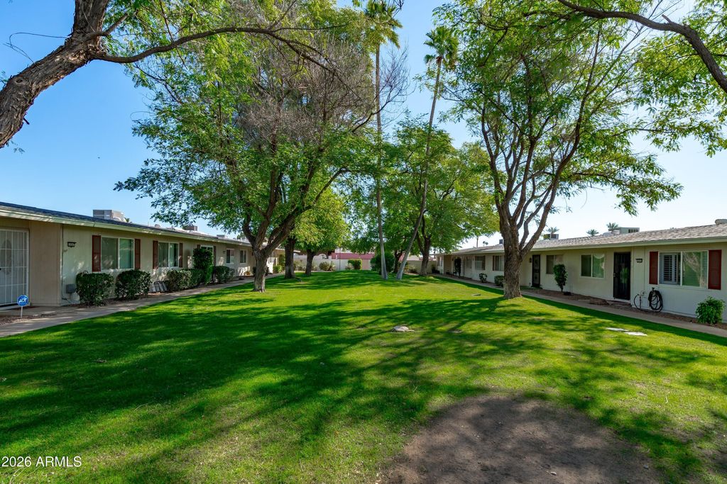 Photo of 10253 N 108th Avenue, Sun City, AZ 85351 (MLS # 6990894)