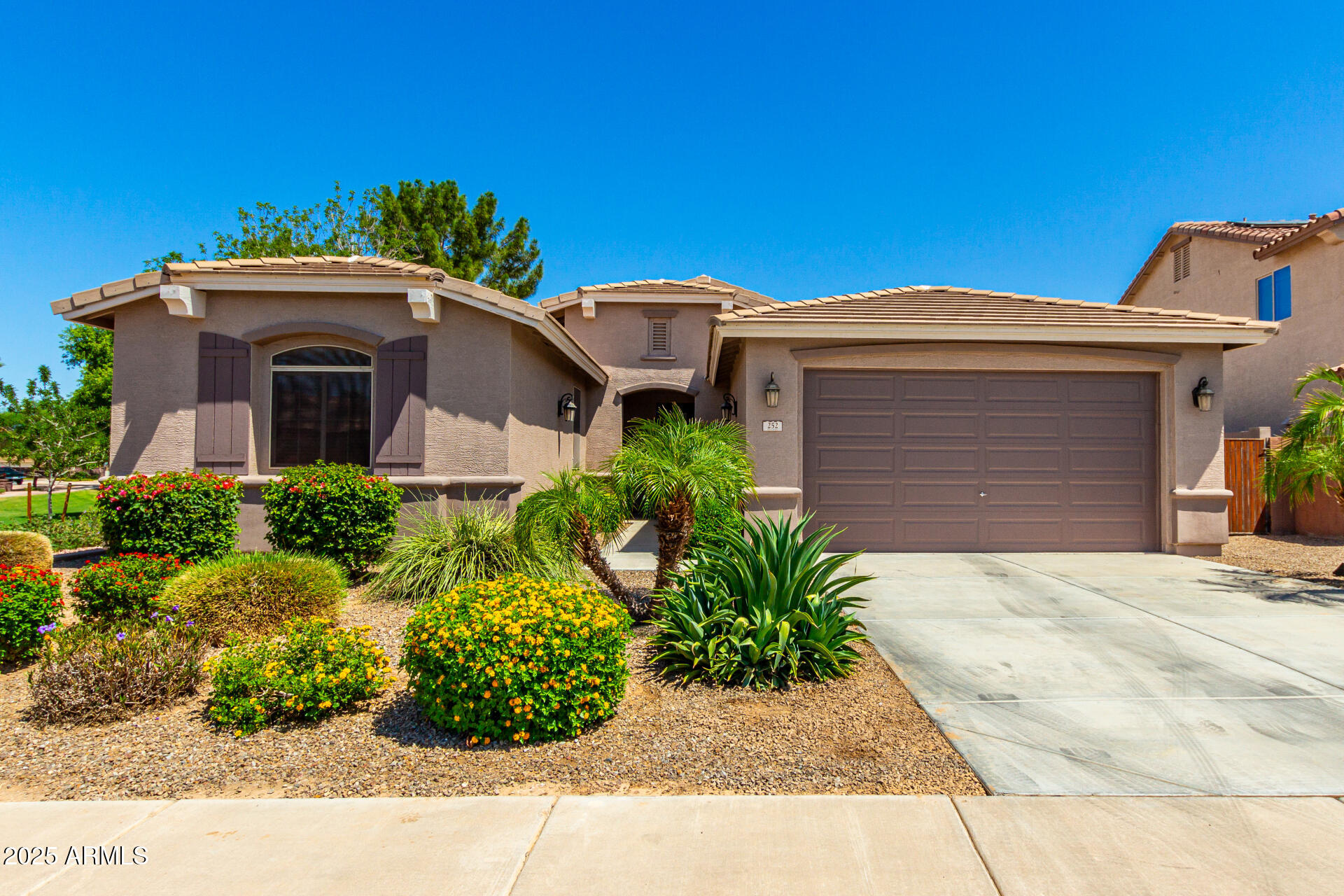 Homes for Sale in Queen Creek Arizona 1 252 W LEATHERWOOD Avenue