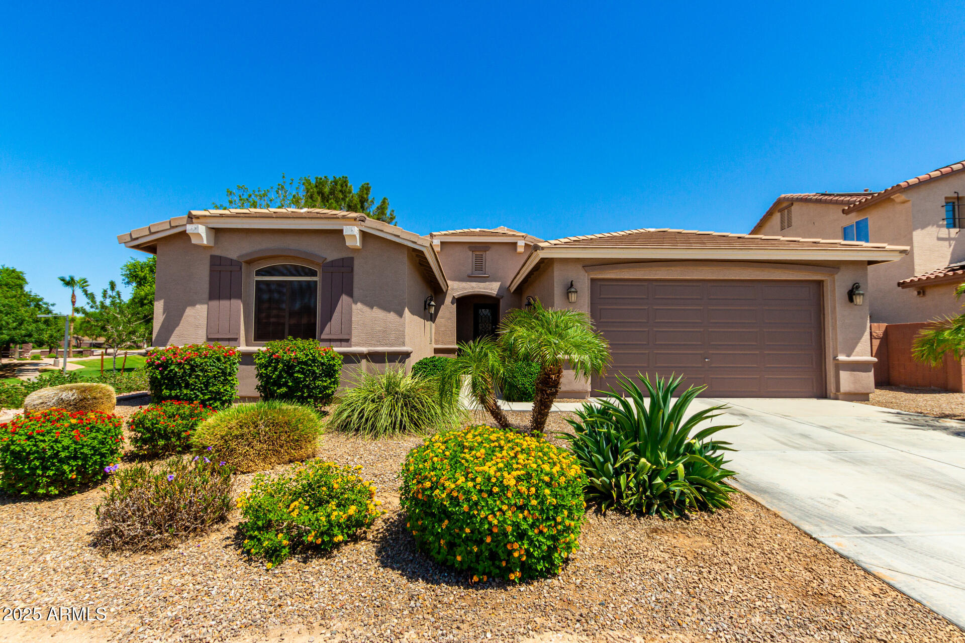 Homes for Sale in Queen Creek Arizona 2 252 W LEATHERWOOD Avenue