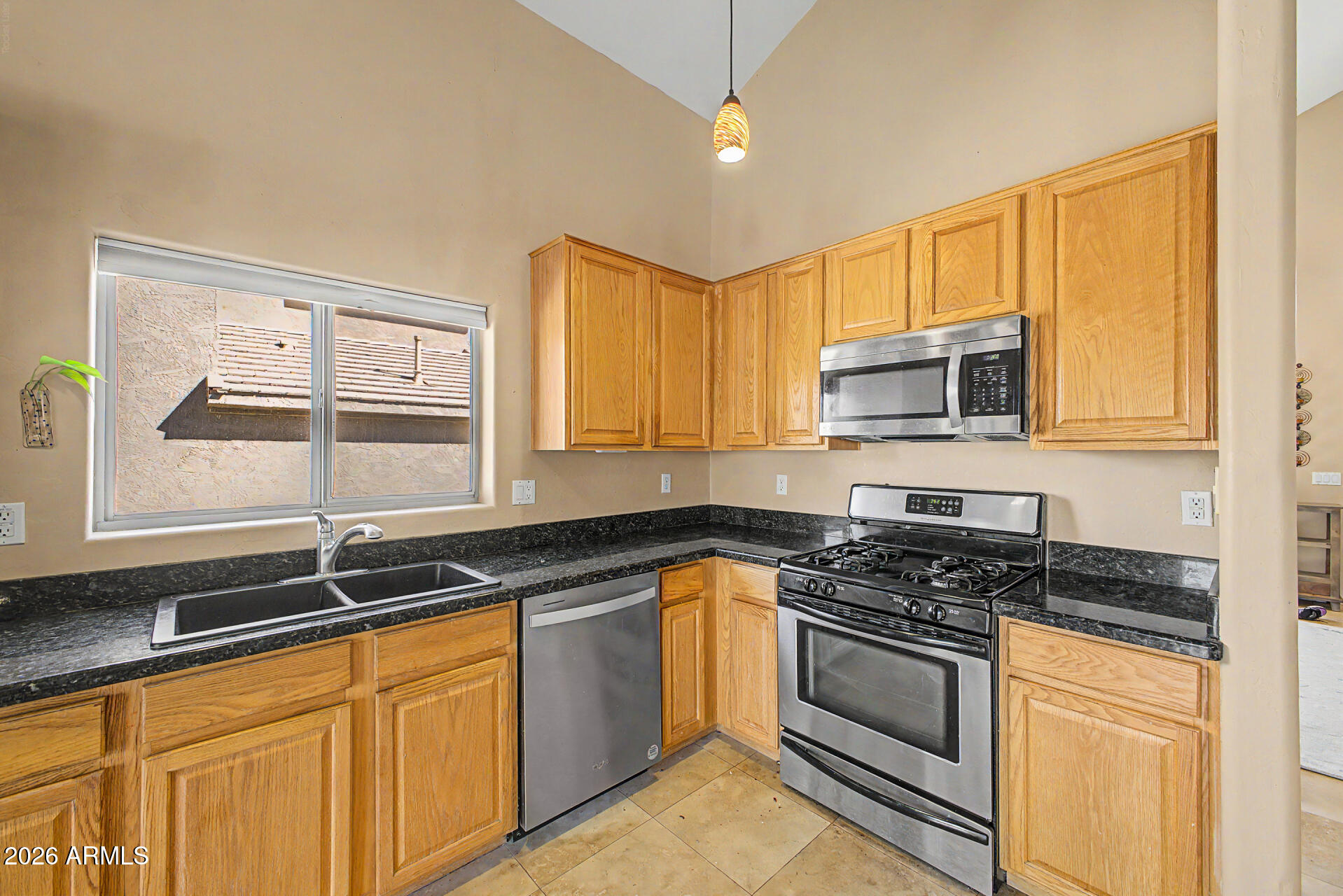 DIAMANTE DEL LAGO - Residential