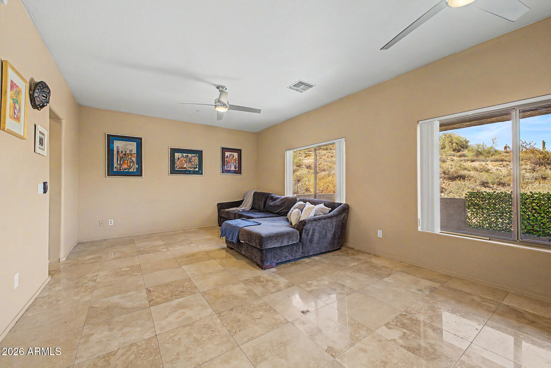 DIAMANTE DEL LAGO - Residential