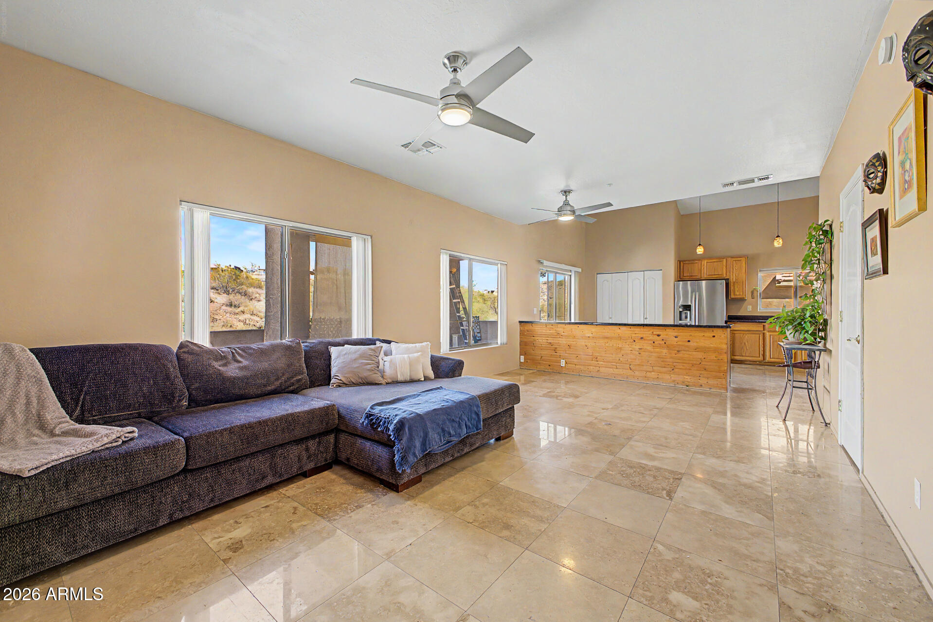 DIAMANTE DEL LAGO - Residential