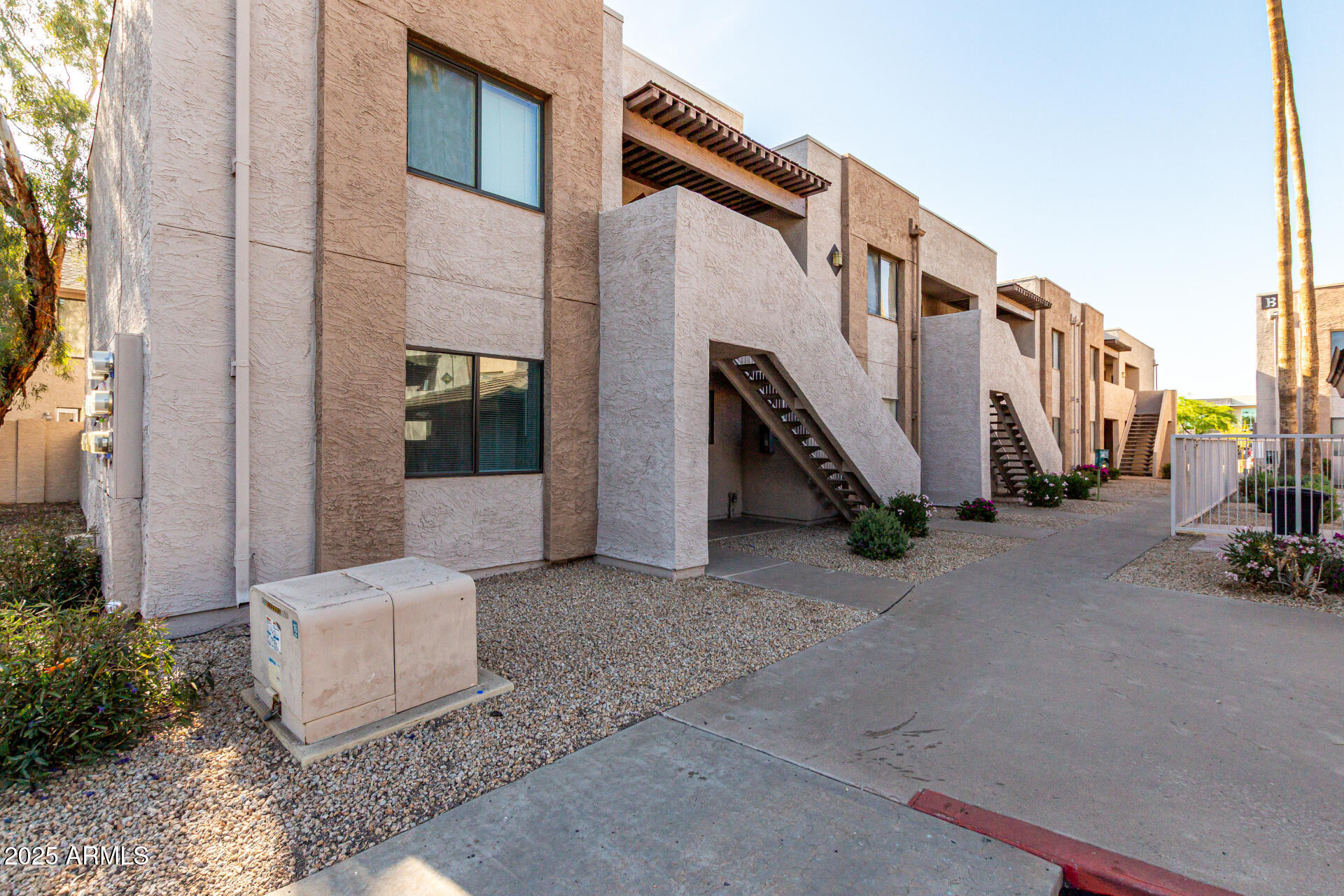 1065 W 1ST Street 101