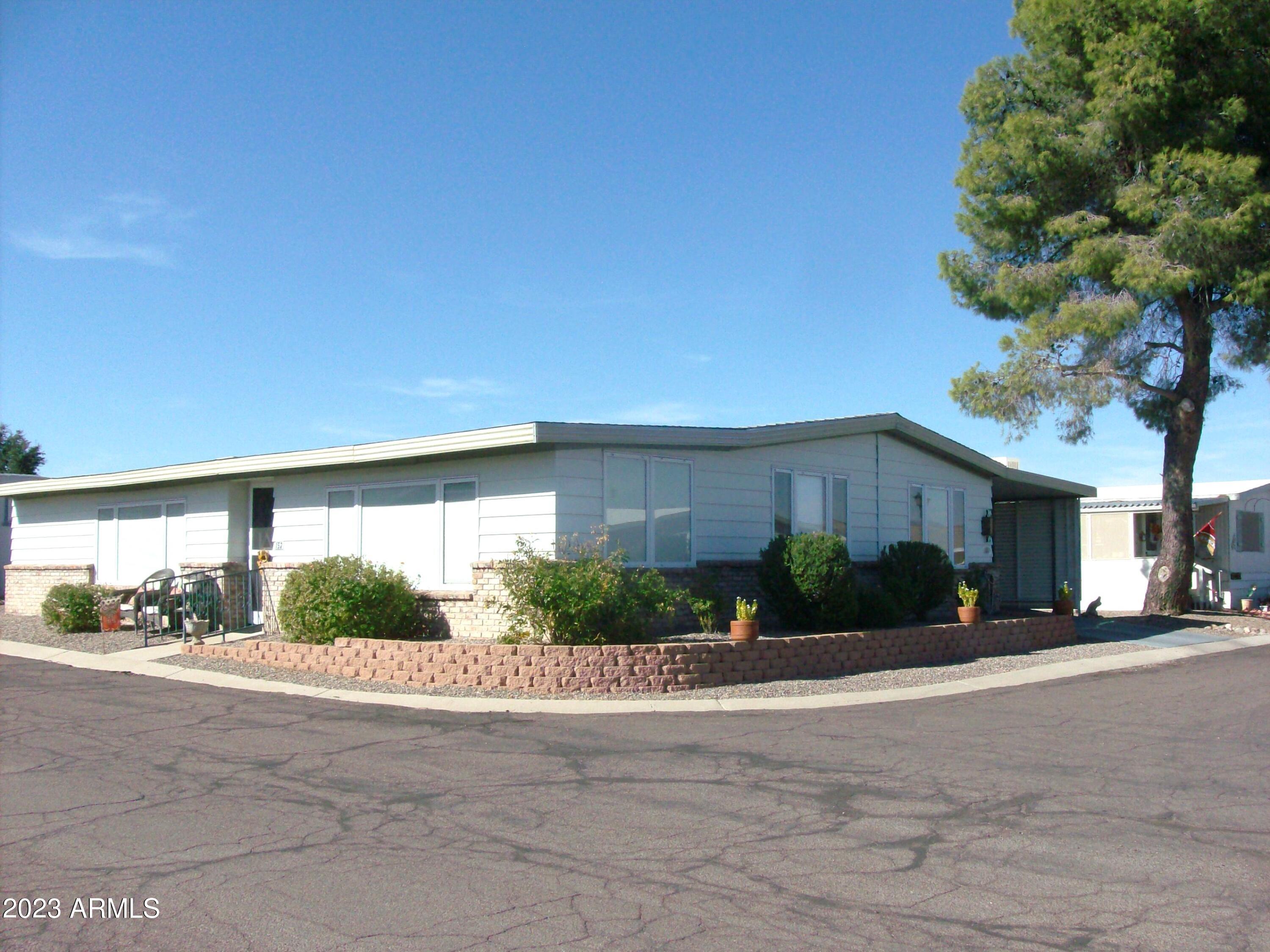 View Wickenburg, AZ 85390 mobile home