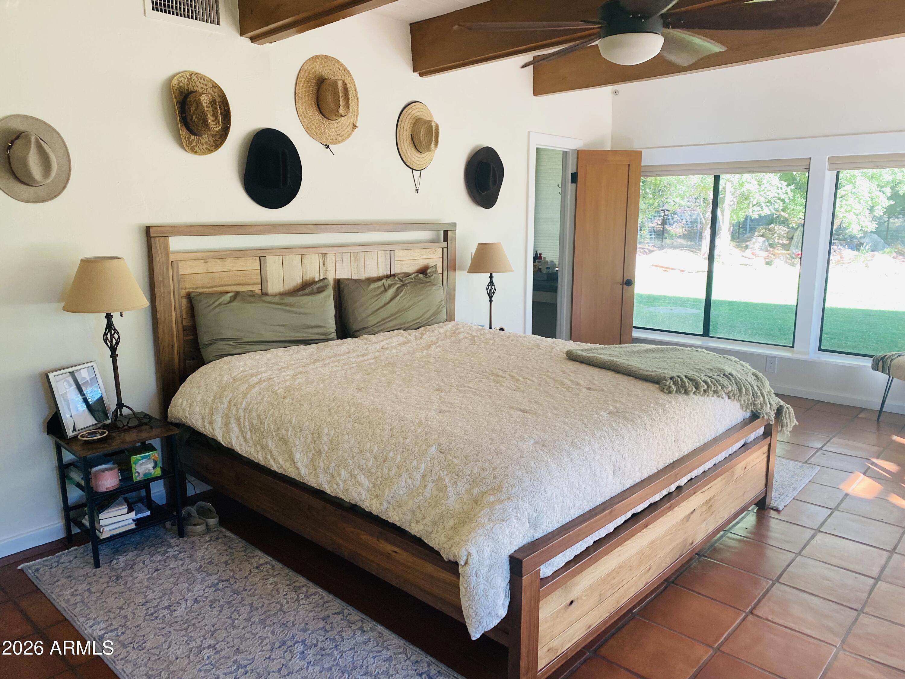 1225 N Willow Point Road