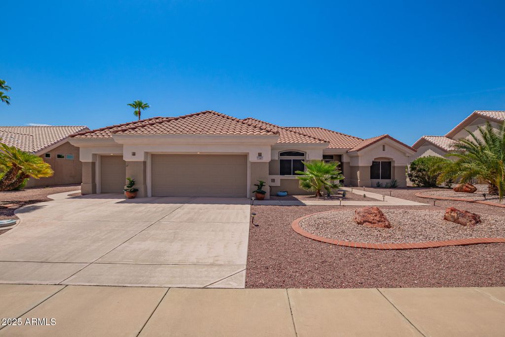 Photo of 15401 W Whitewood Drive, Sun City West, AZ 85375 (MLS # 6907522)