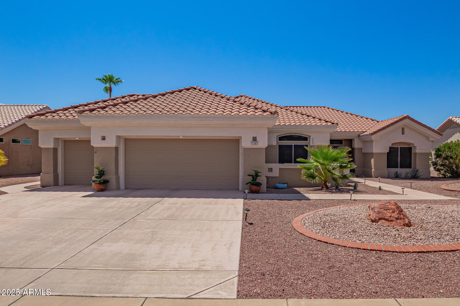 15401 W WHITEWOOD Drive