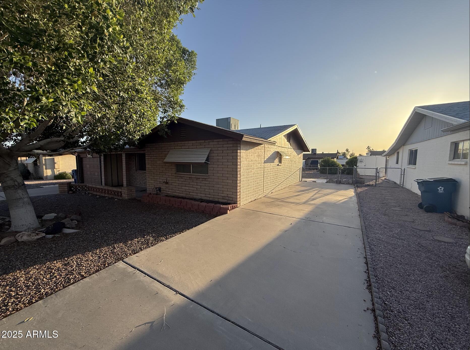 1428 S PALO VERDE Drive