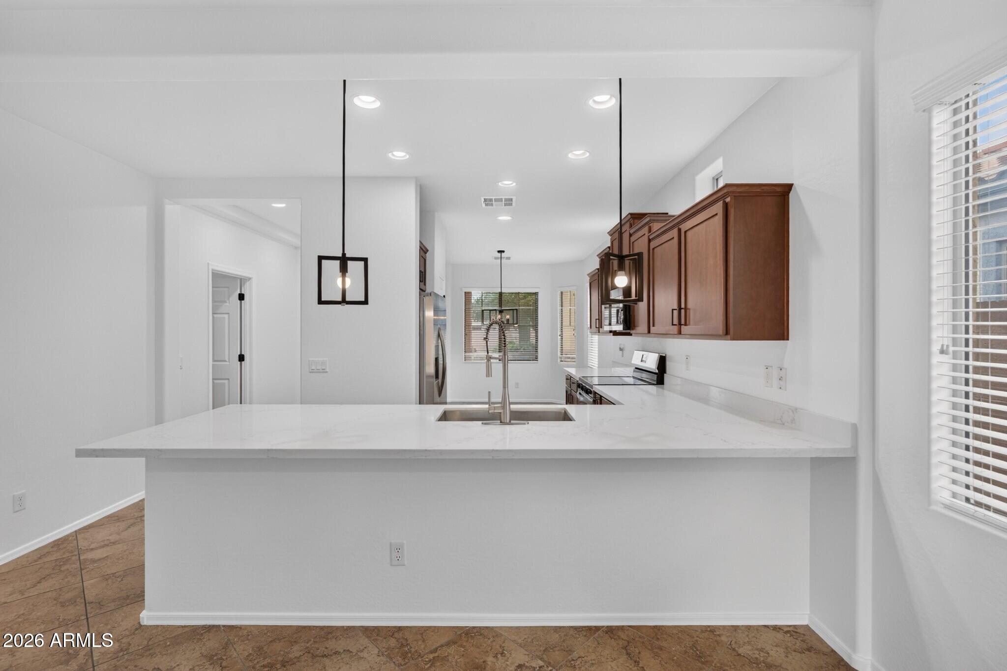 4098 E ALAMO Street