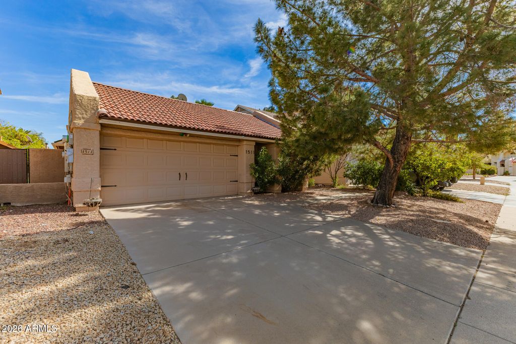 Photo of 1511 N Central Drive, Chandler, AZ 85224 (MLS # 6990565)
