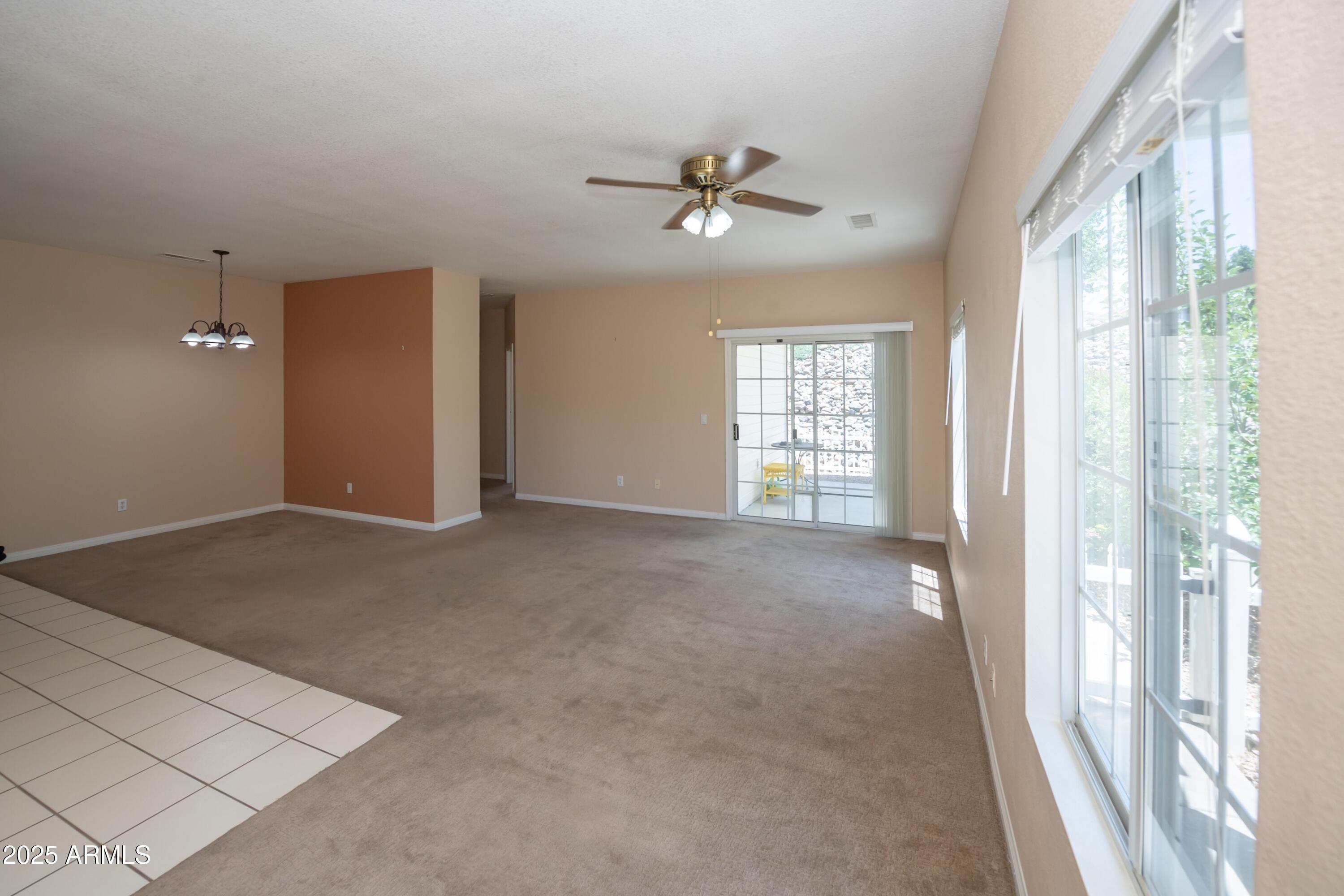 Homes 4 1995 N MULBERRY --