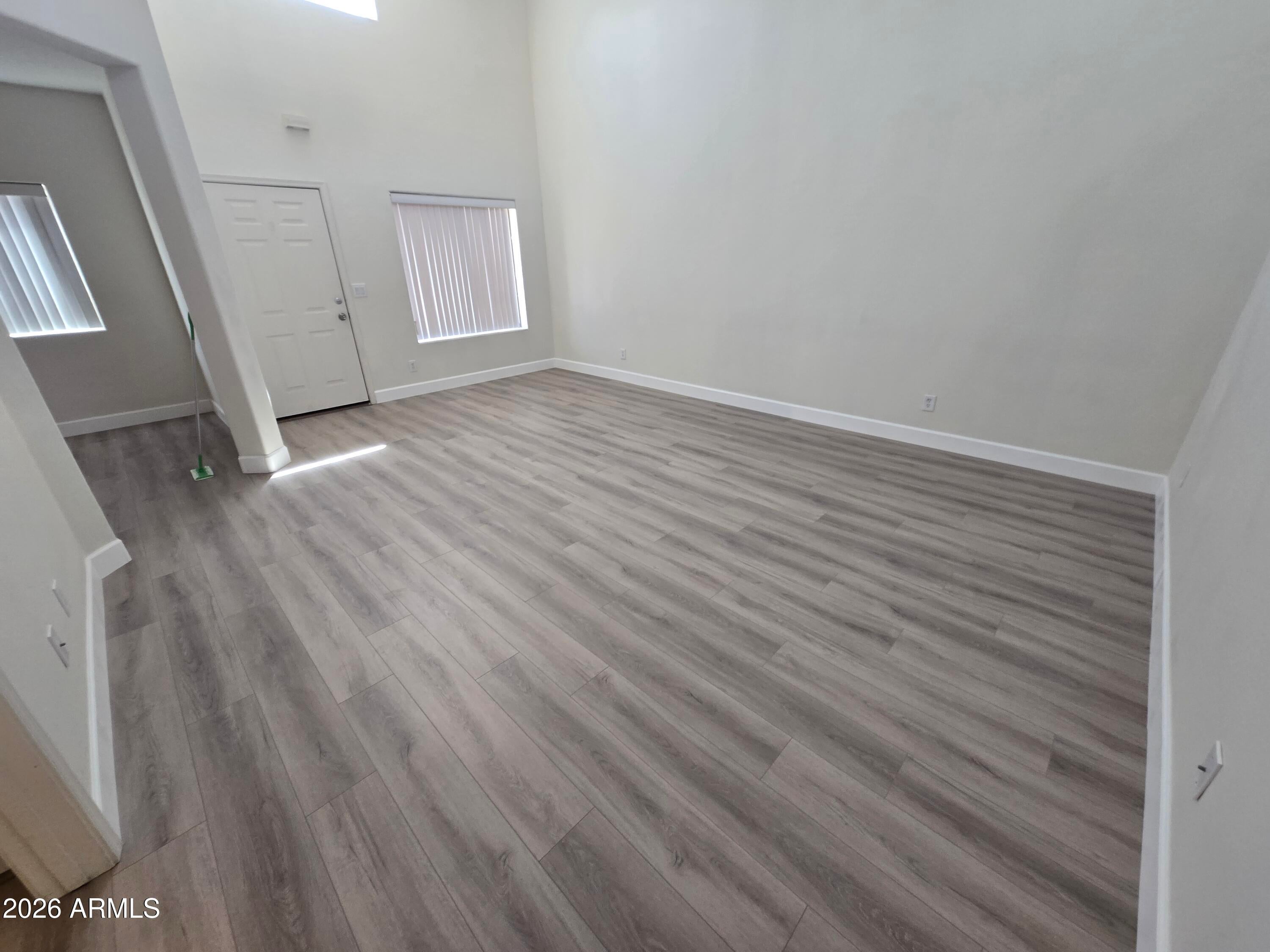 8940 W OLIVE Avenue 93