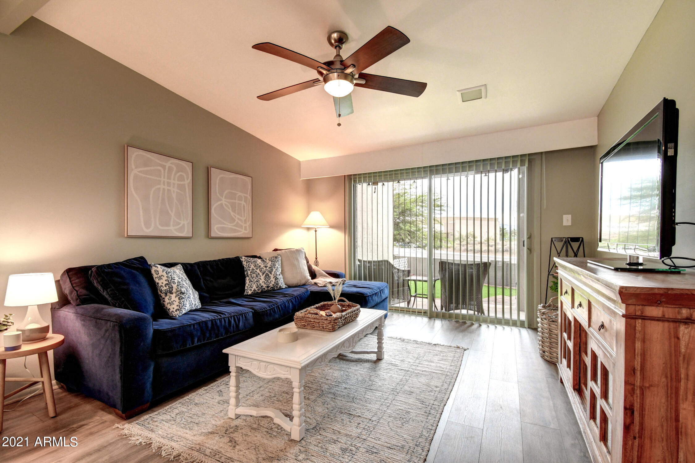 16819 E GUNSIGHT Drive A8