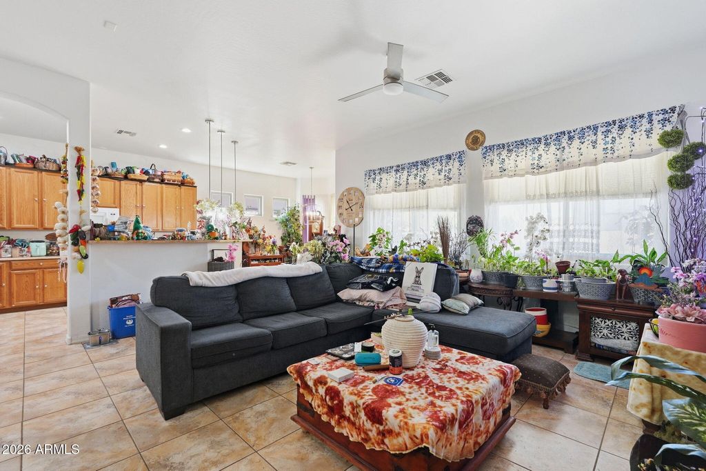 Photo of 10429 W Sands Drive, Peoria, AZ 85383 (MLS # 7002138)