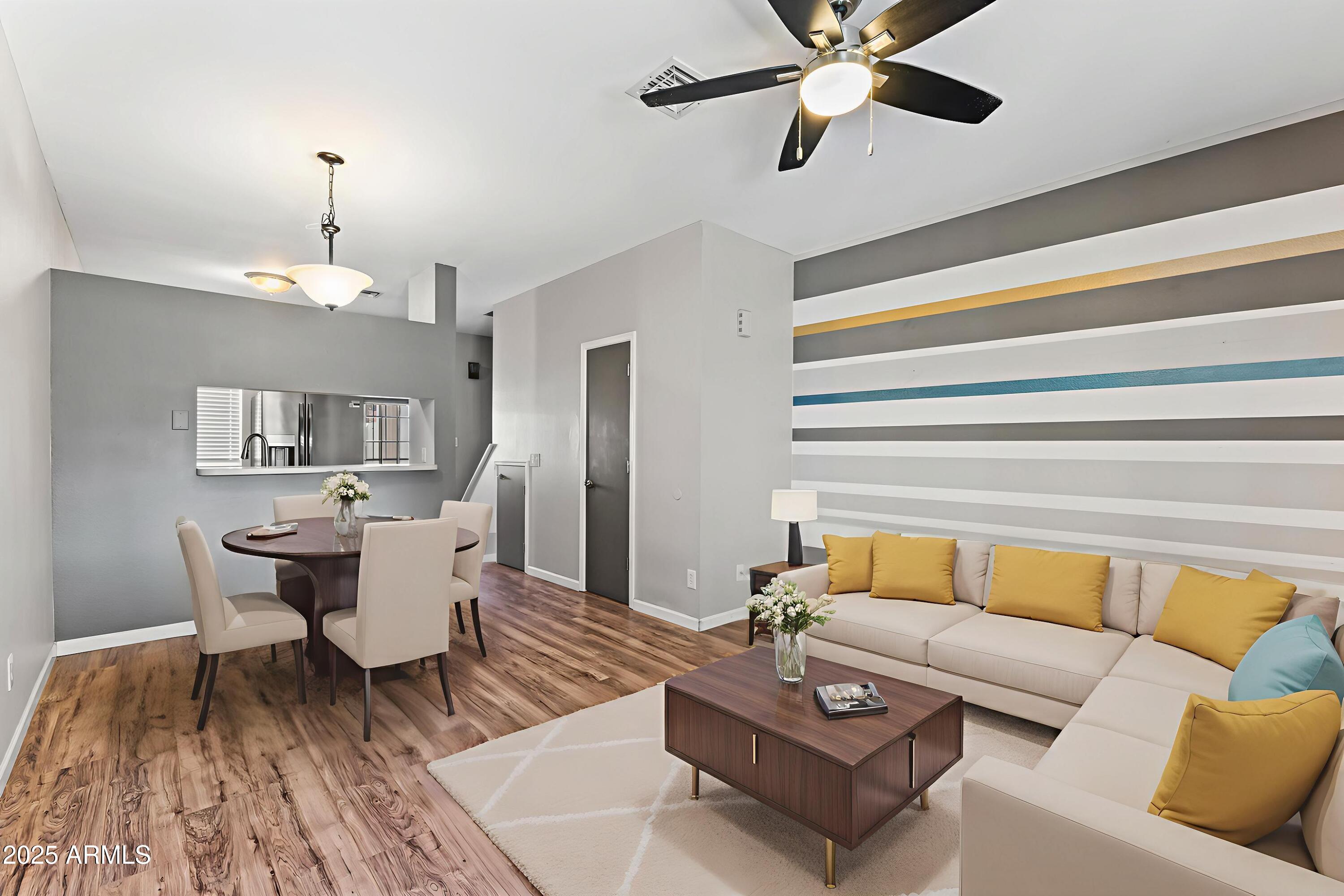 1601 N SABA Street 318