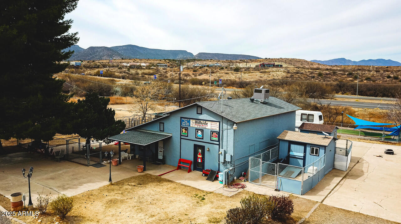 874 N INDUSTRIAL Drive