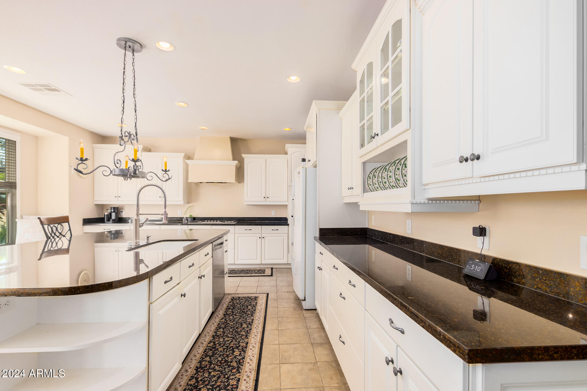 2301 E AZALEA Drive