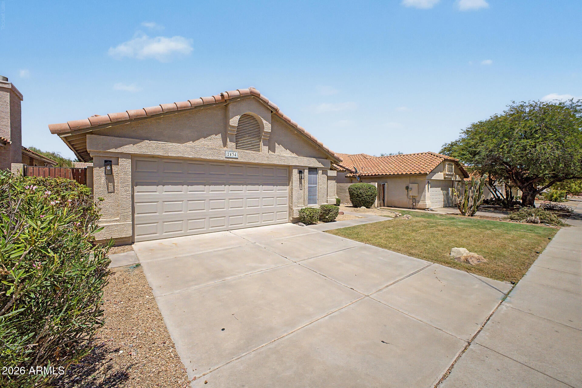 Properties 2 2434 E CATHEDRAL ROCK Drive