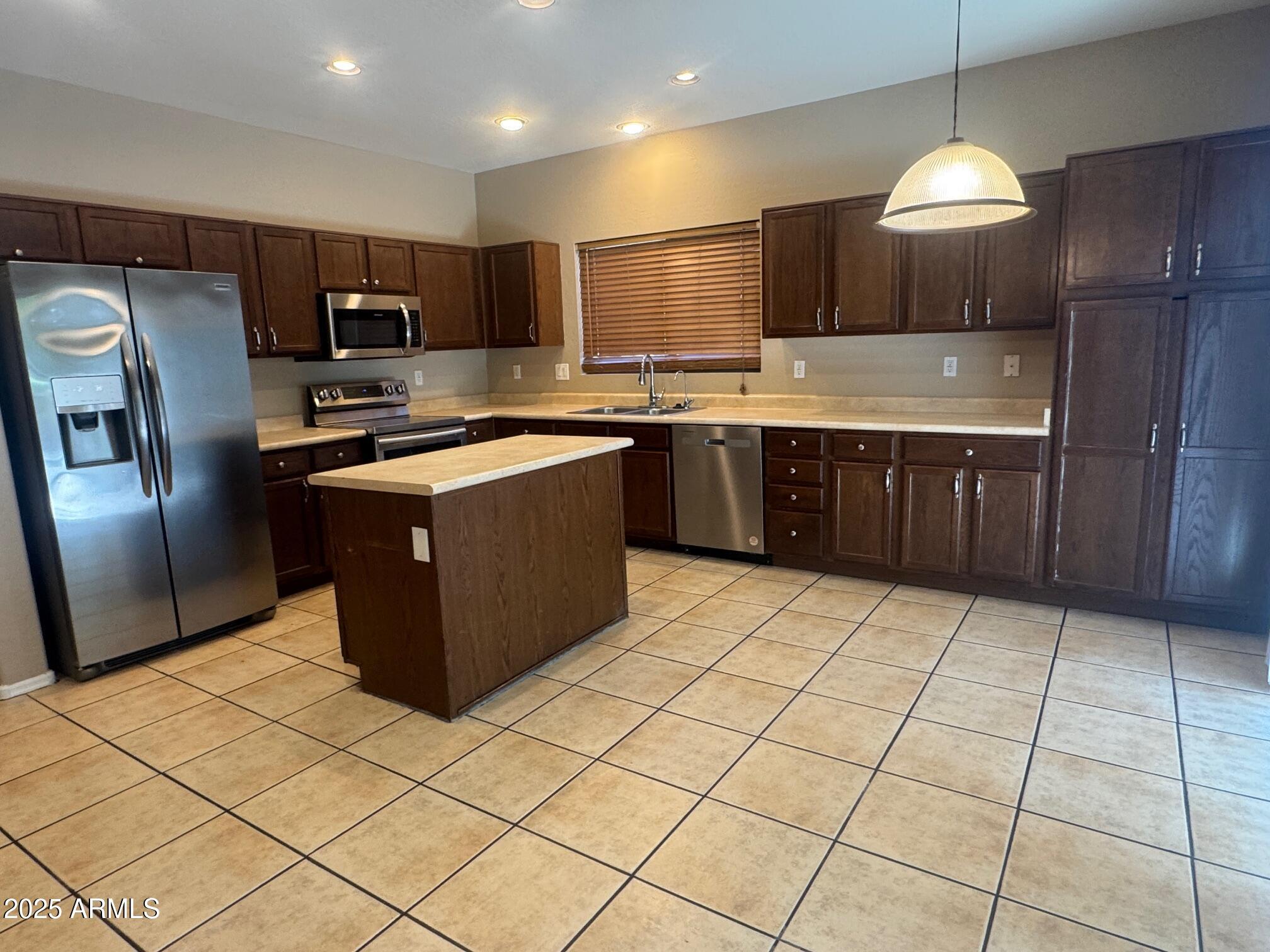 3511 W THURMAN Drive