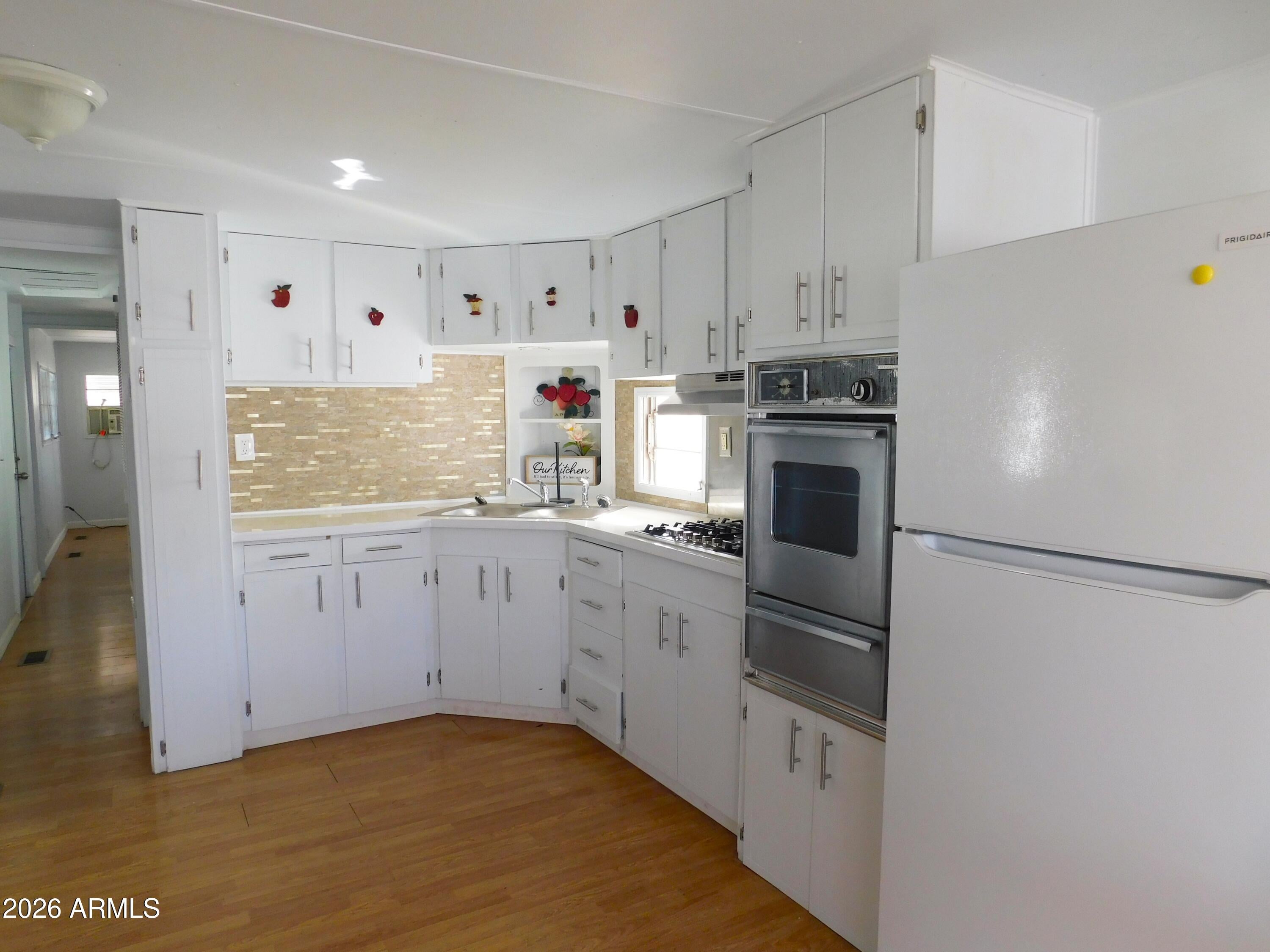 925 N Plaza Drive 38