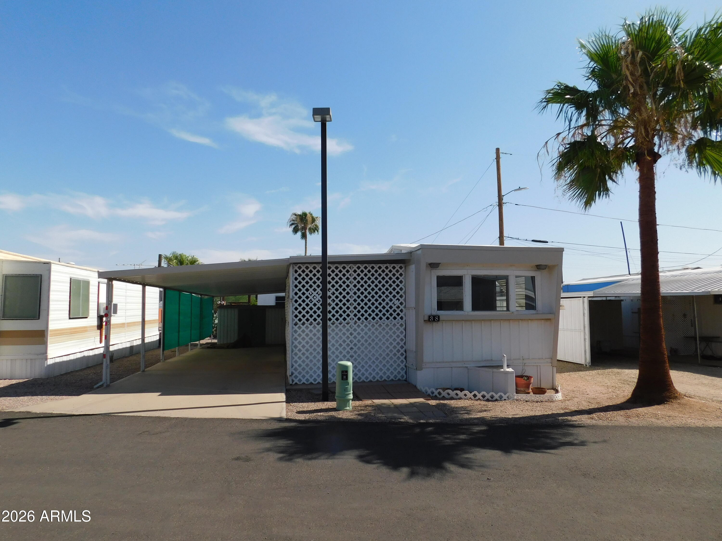 925 N Plaza Drive 38