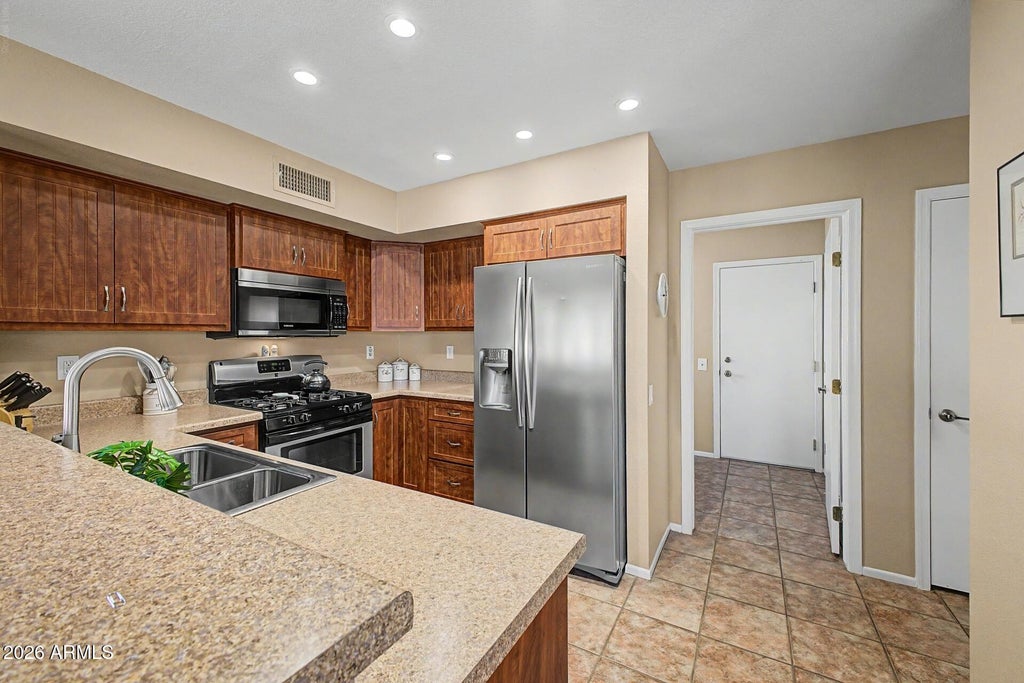 Photo of 13730 W Sky Hawk Drive, Sun City West, AZ 85375 (MLS # 7087500)