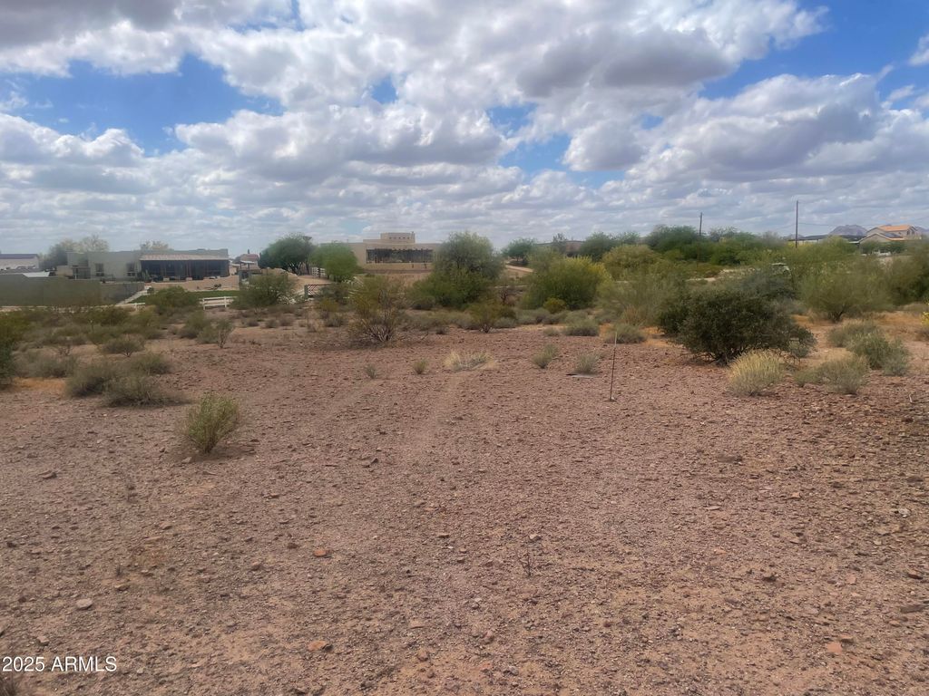 Photo of 0 S Roadrunner Road #-, Apache Junction, AZ 85119 (MLS # 6850461)