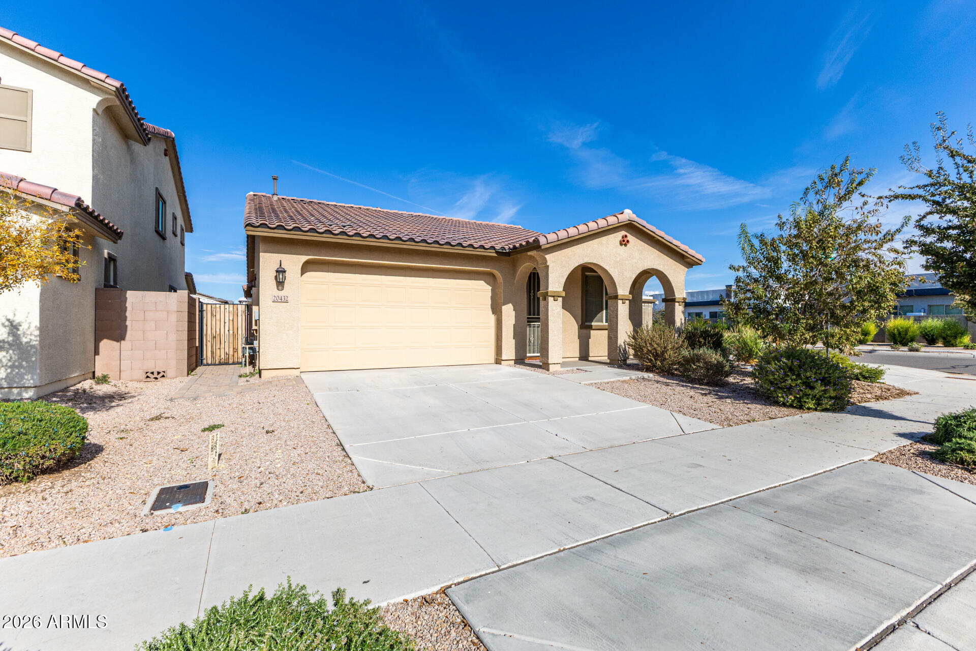 20432 E DOMINGO Road