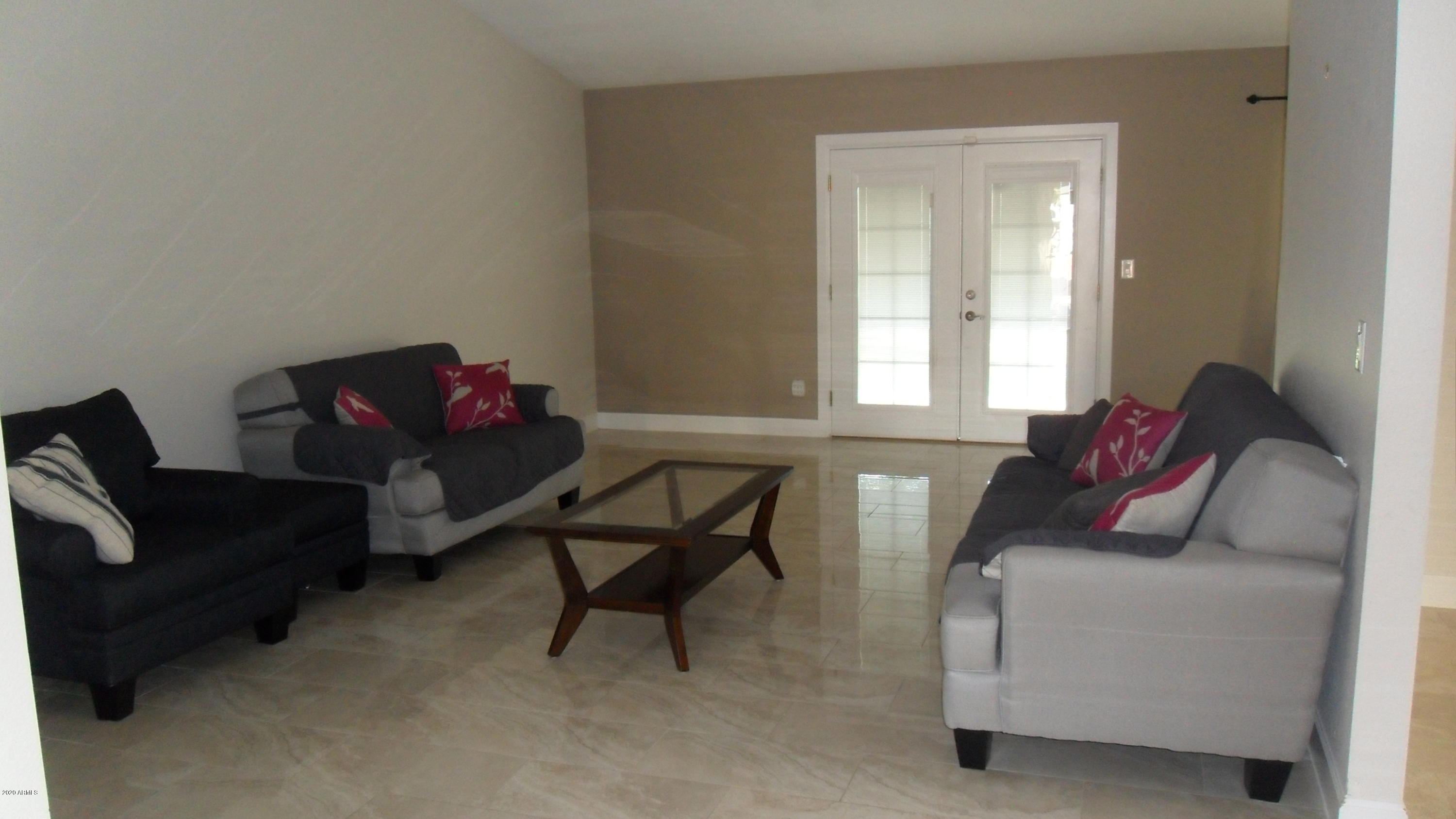 7839 W MESCAL Street