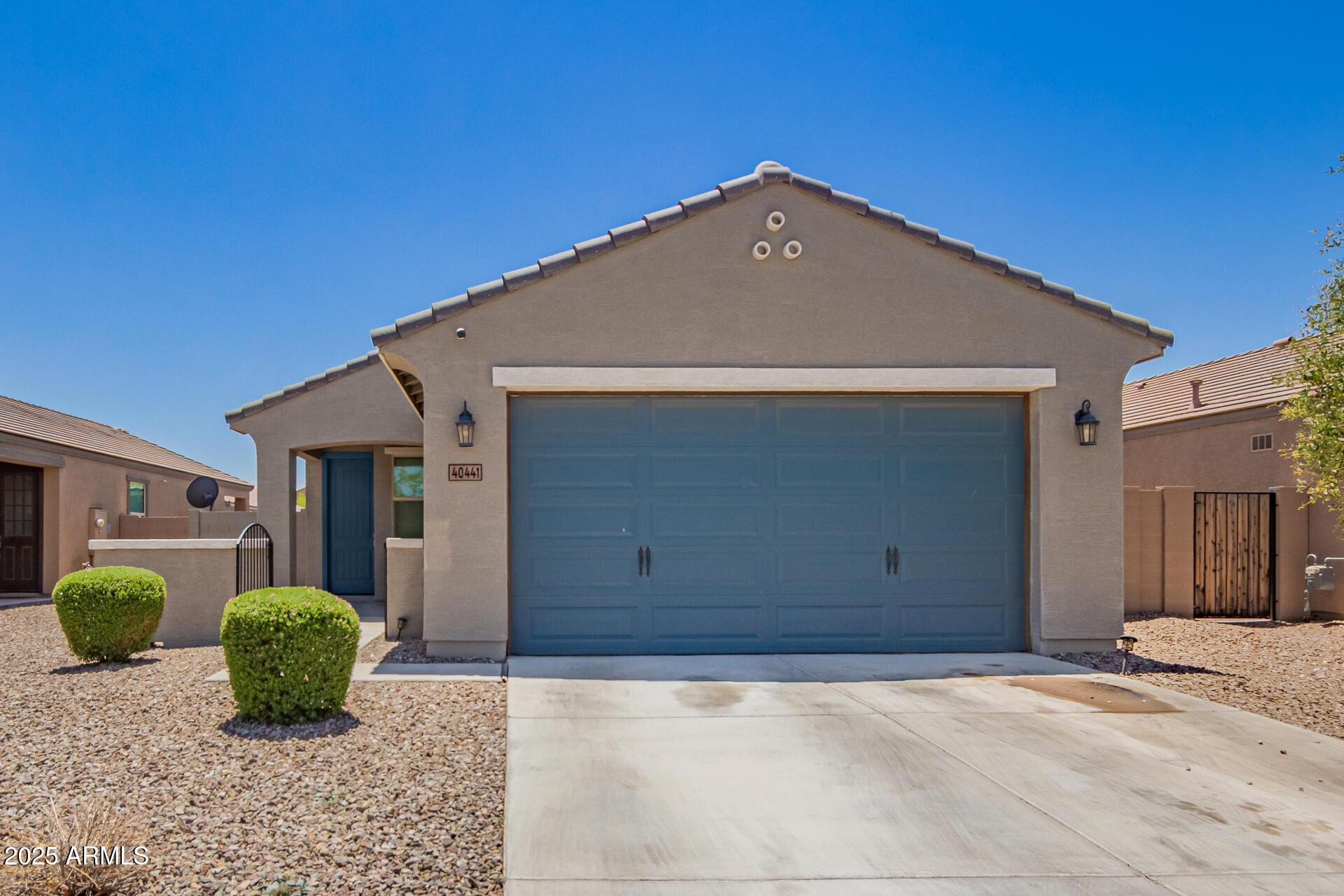 40441 W HILLMAN Drive