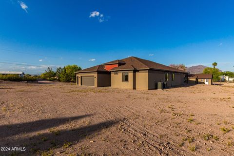 Single Family Residence in Apache Junction AZ 2009 RAINDANCE Road 2.jpg