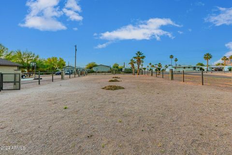 Single Family Residence in Apache Junction AZ 2009 RAINDANCE Road 64.jpg