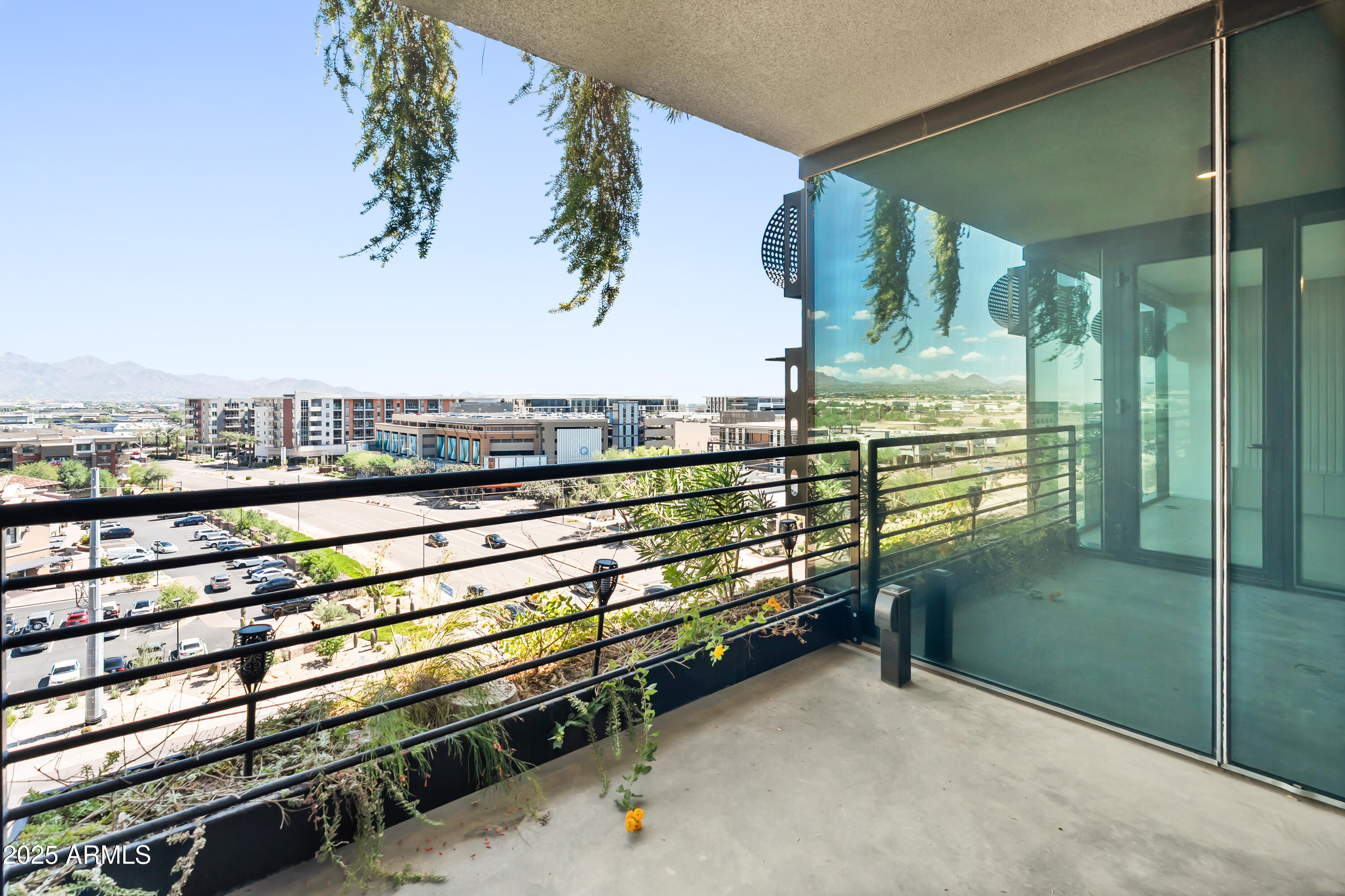 7180 E KIERLAND Boulevard 815