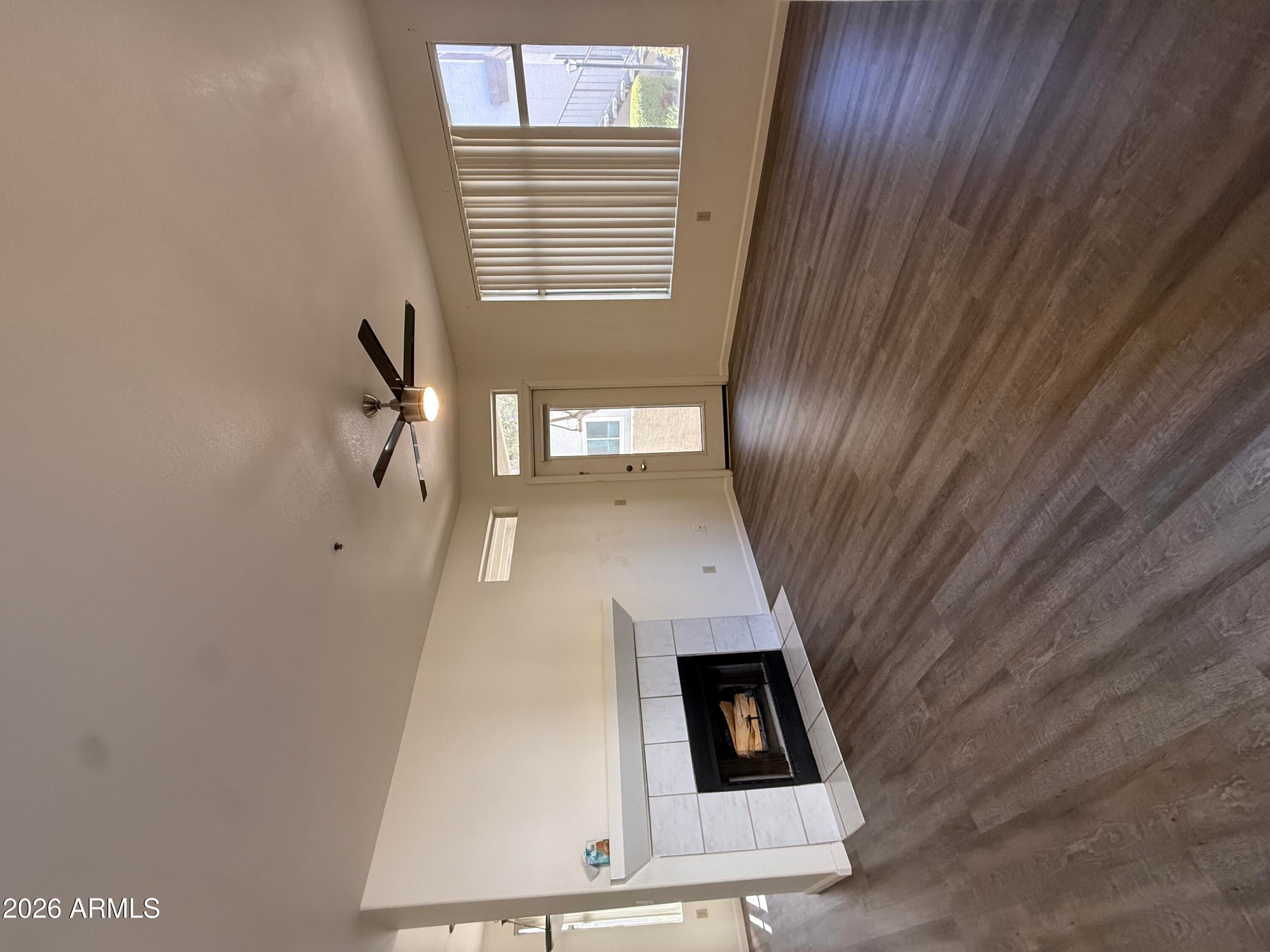 11375 E SAHUARO Drive 1011